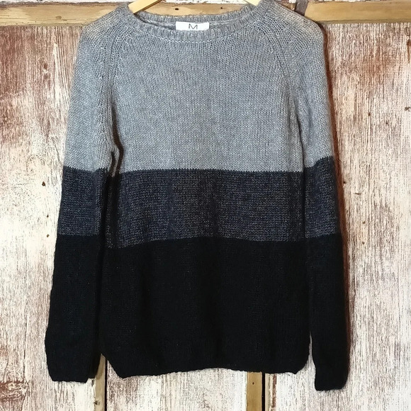 Magaschoni Sweaters - Magaschoni wool mohair color block gray black split hem medium